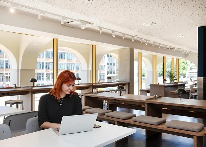 Meininger Hotel Bremen Hauptbahnhof